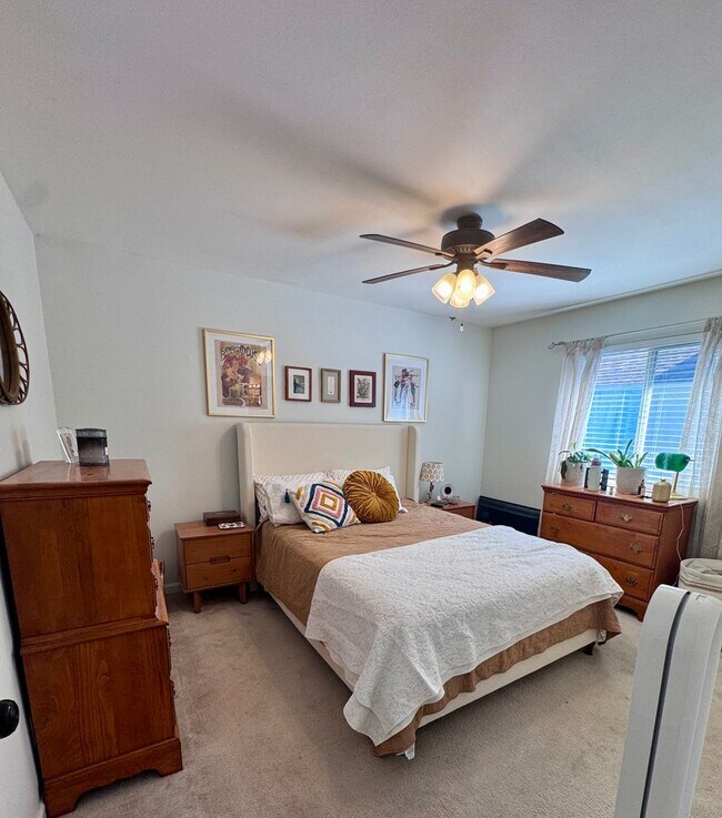 Building Photo - Centrally Located 3/2 Home in Central Kits...
