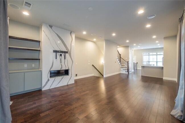 Building Photo - 4216 Deming Cir