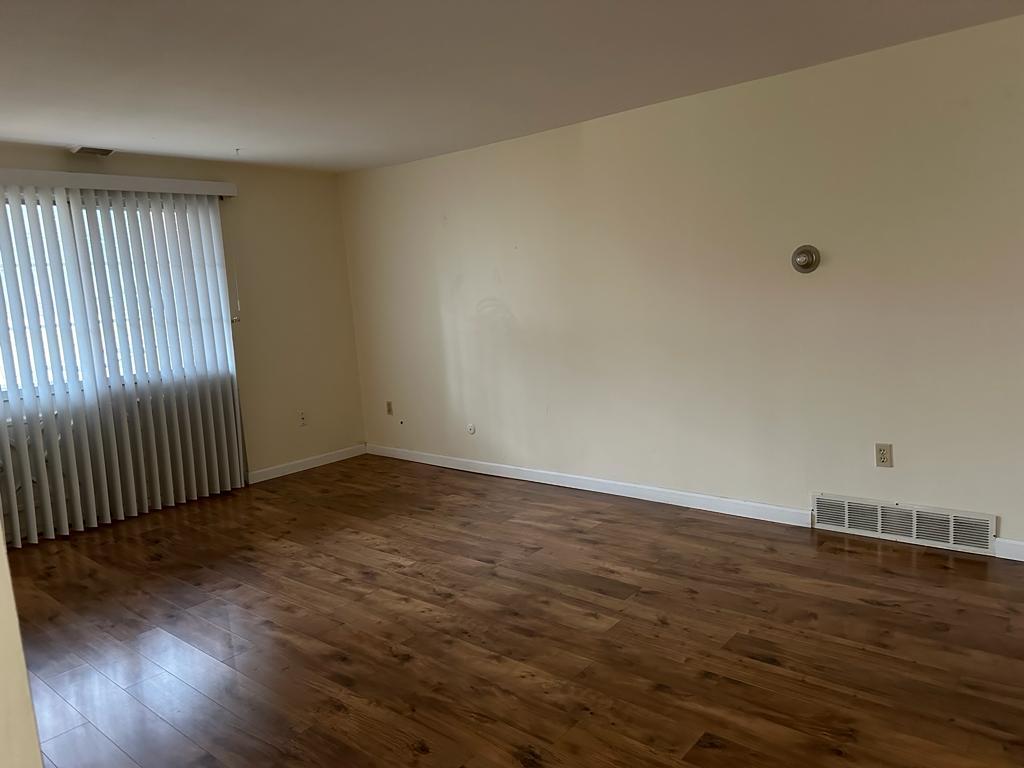 Living Room - 5 Louisburg Square, 7