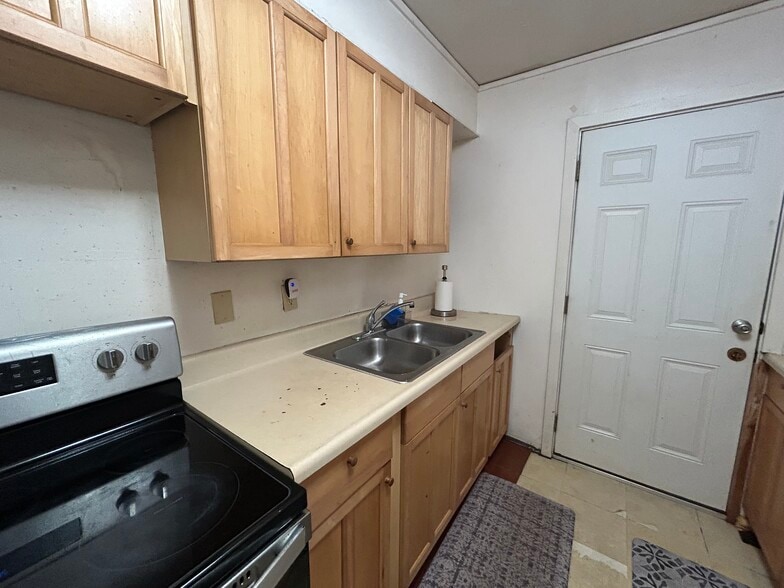 Building Photo - 55-650 Loala St