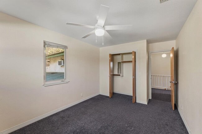 Building Photo - 3309 Westhill Dr