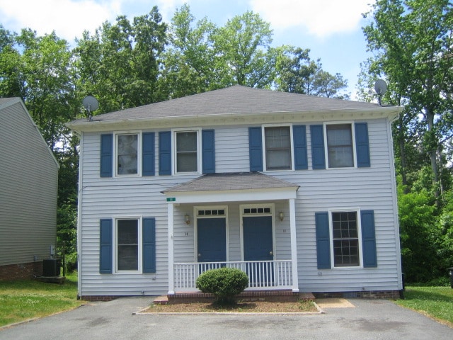 Building Photo - Fox Hill Townhomes