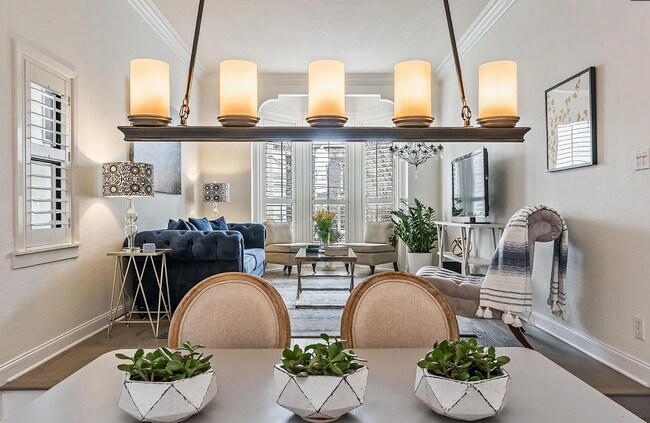 Building Photo - 2578 California St