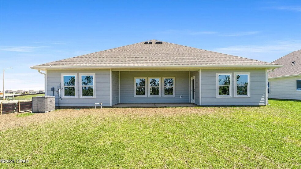 Building Photo - 4865 Sandhill Wy