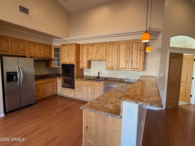 Building Photo - 8081 S Fairfield Cir