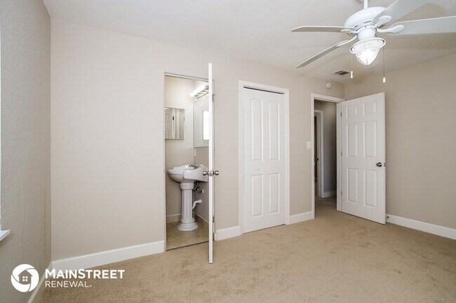 Building Photo - 7321 Glasgow Ave