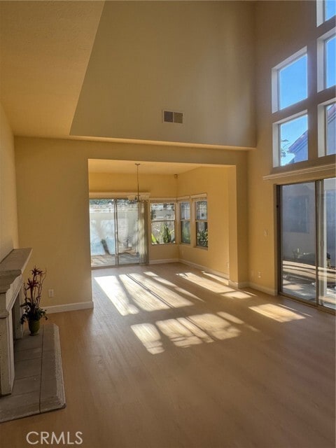 Building Photo - 5 Belcanto