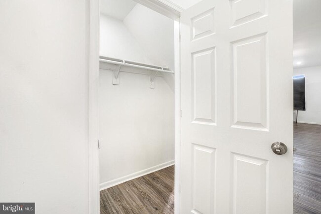 Building Photo - 1339 W Lafayette Ave