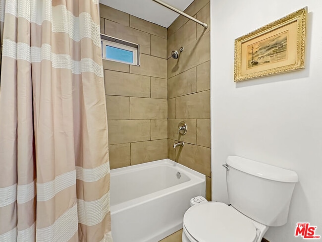 Building Photo - 10328 Firmona Ave