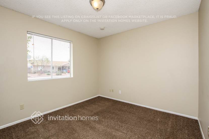 Building Photo - 6110 W Tierra Buena Ln