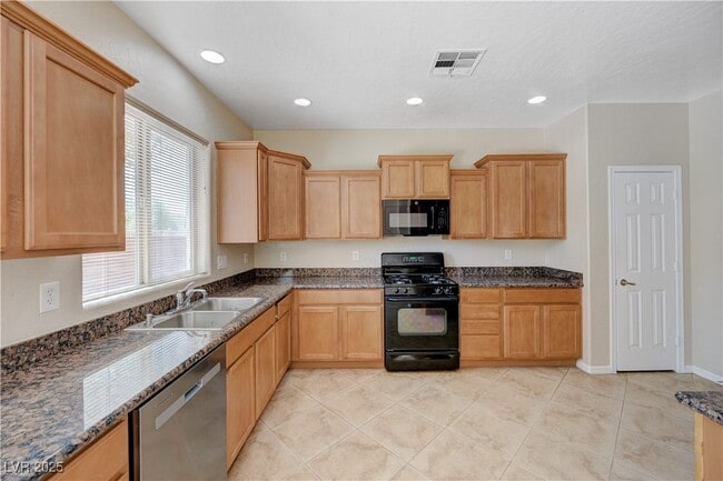 Building Photo - 4109 Gliding Gulls Ave