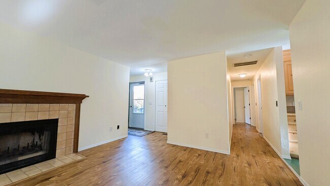 Building Photo - 11009 112th Ave NE