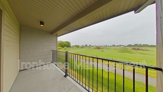 Building Photo - 2930 Warbler Way
