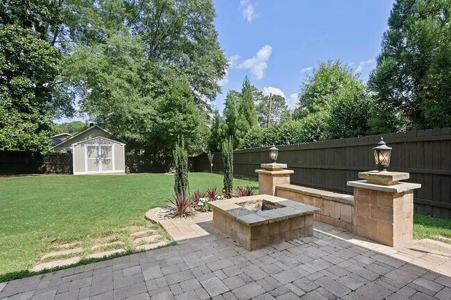Building Photo - 2665 Parks Edge Dr SE
