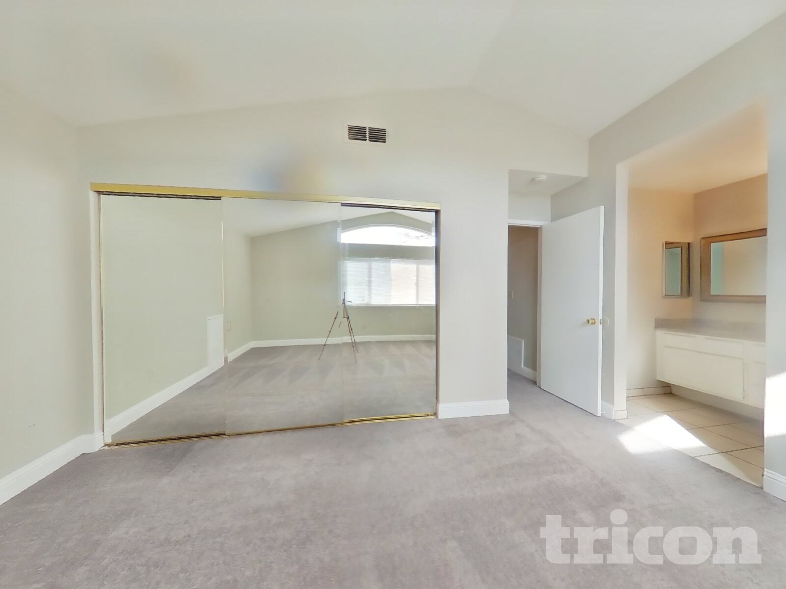 Building Photo - 4534 Elkhorn Way