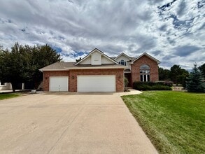 Building Photo - 3805 Brushland Ct