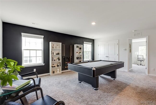 Building Photo - 5649 Rohan Pl