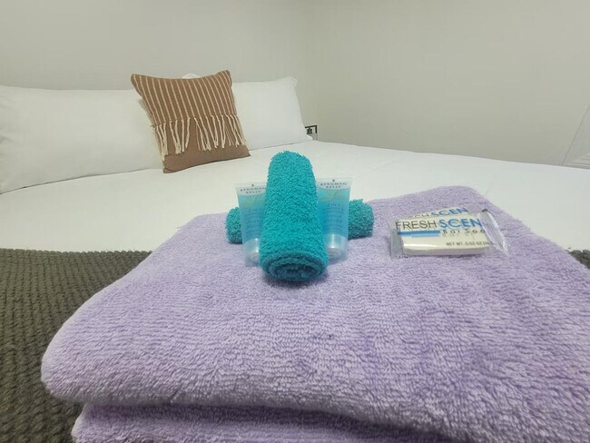 Building Photo - 23 Handy St