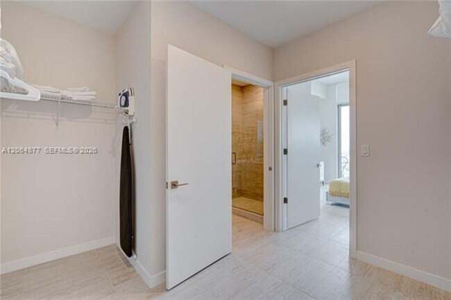 Building Photo - 3900 Biscayne Blvd