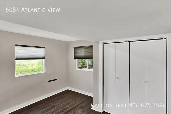 Building Photo - 5084 Atlantic View