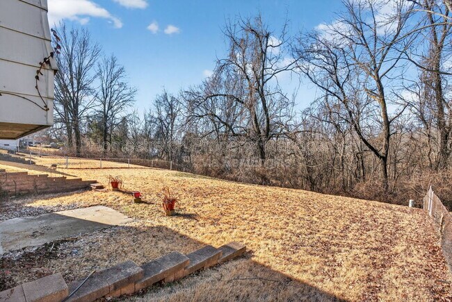 Building Photo - 12887 Fox Haven Dr