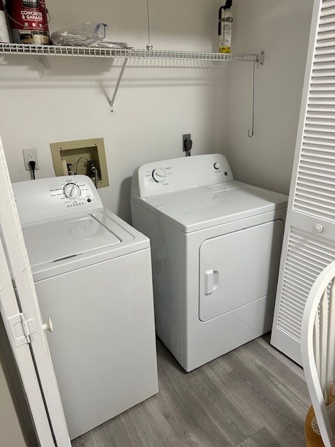 Building Photo - 164 Kingbird Cir