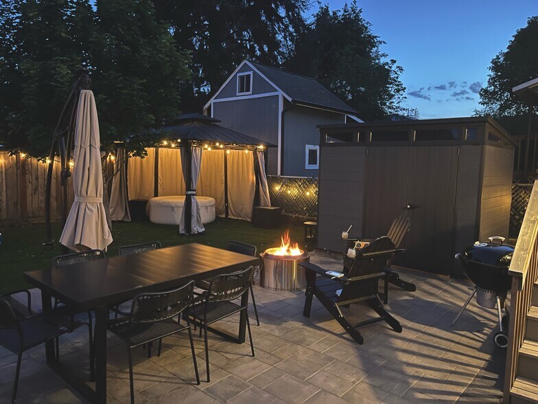 Backyard - 1227 7th St