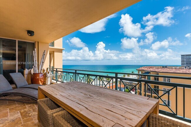 Building Photo - 3501 N Ocean Dr