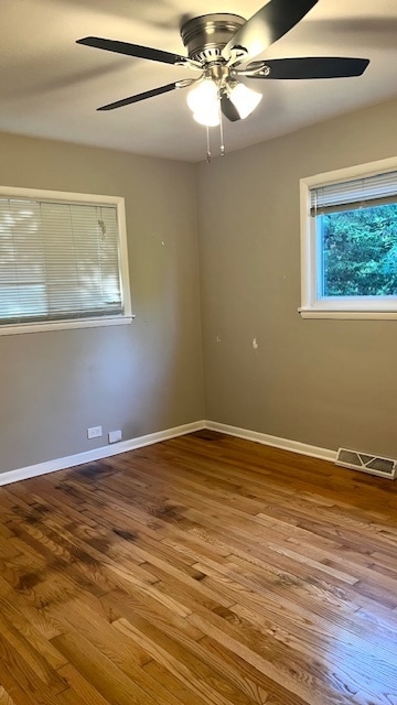 Building Photo - 846 S Hawthorne Ave