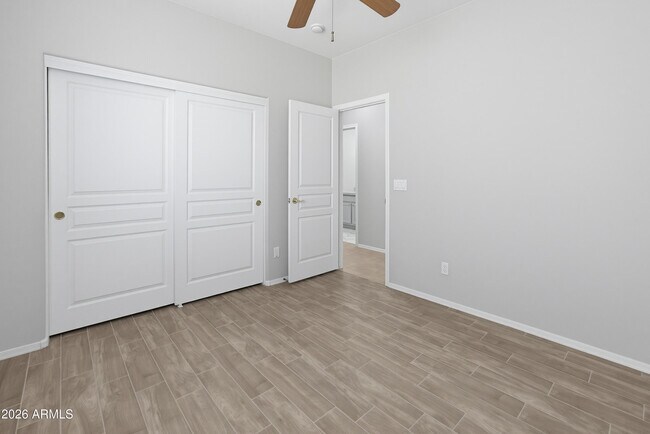 Building Photo - 12970 N 150th Ln