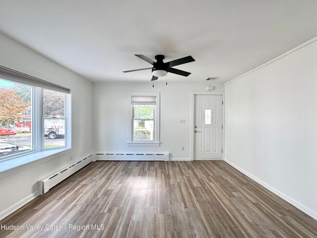Building Photo - 18 Koeppel Ave