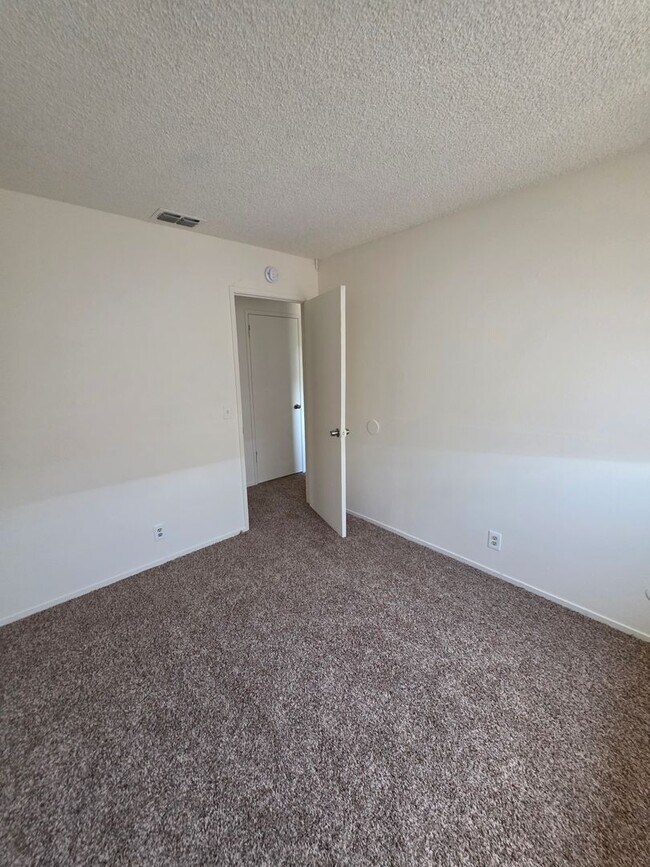 Building Photo - 11590 Garnet Way