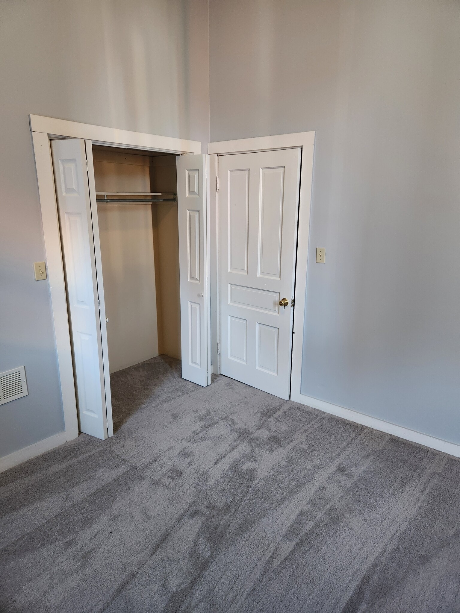 Bedroom 2 - 111 Verbeke St