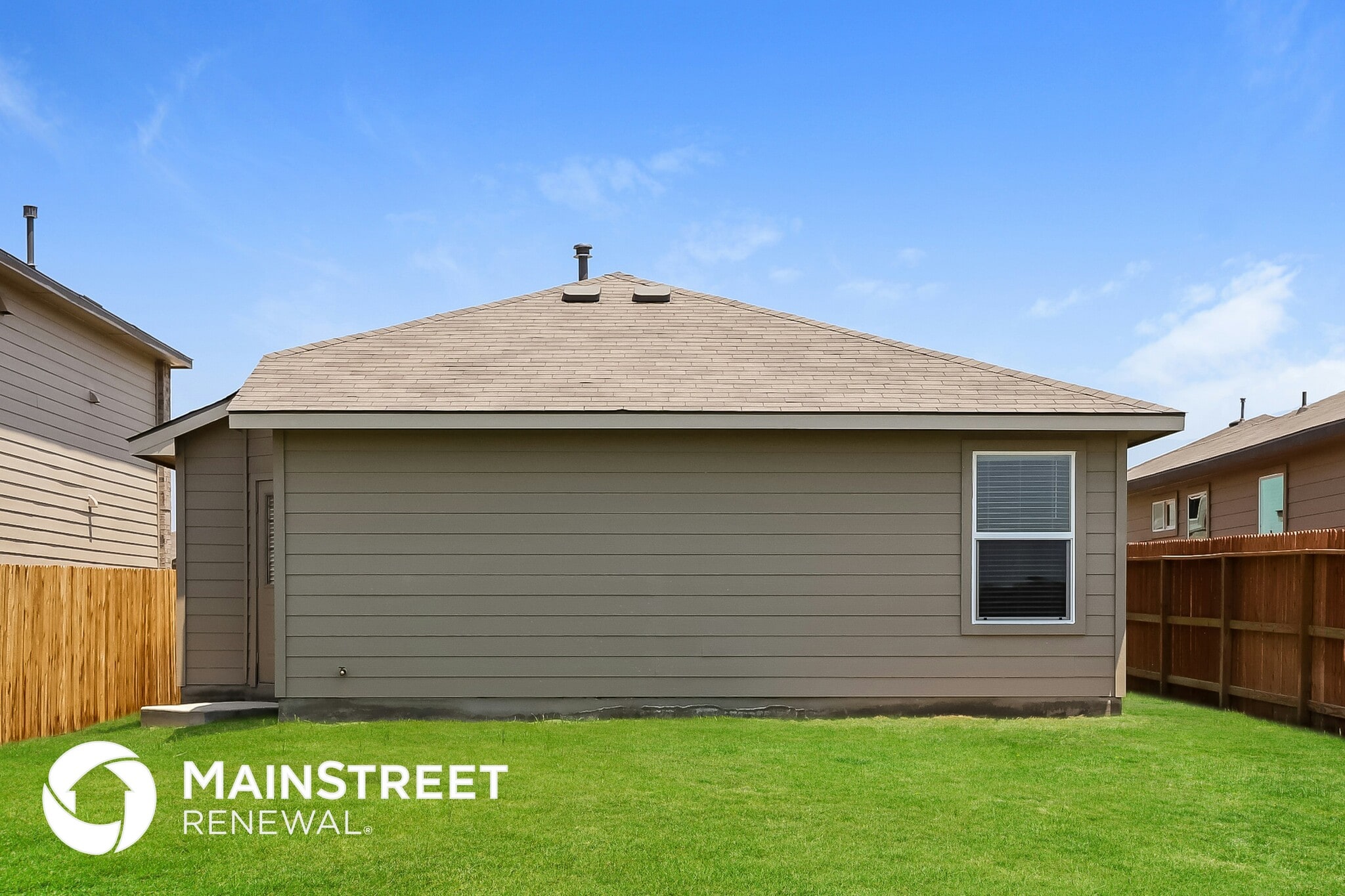 Building Photo - 6614 Legato Curv