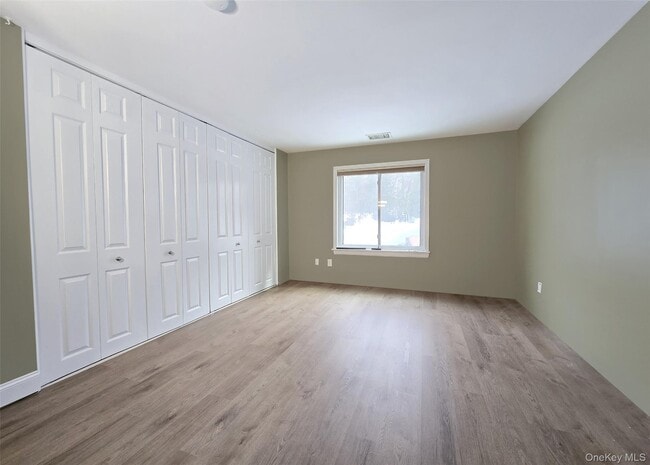 Building Photo - 786 Hilltop Ct