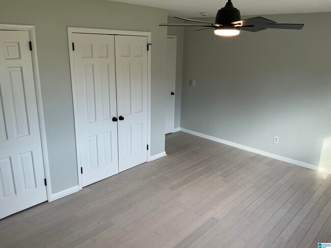 Building Photo - 4866 Overton Rd