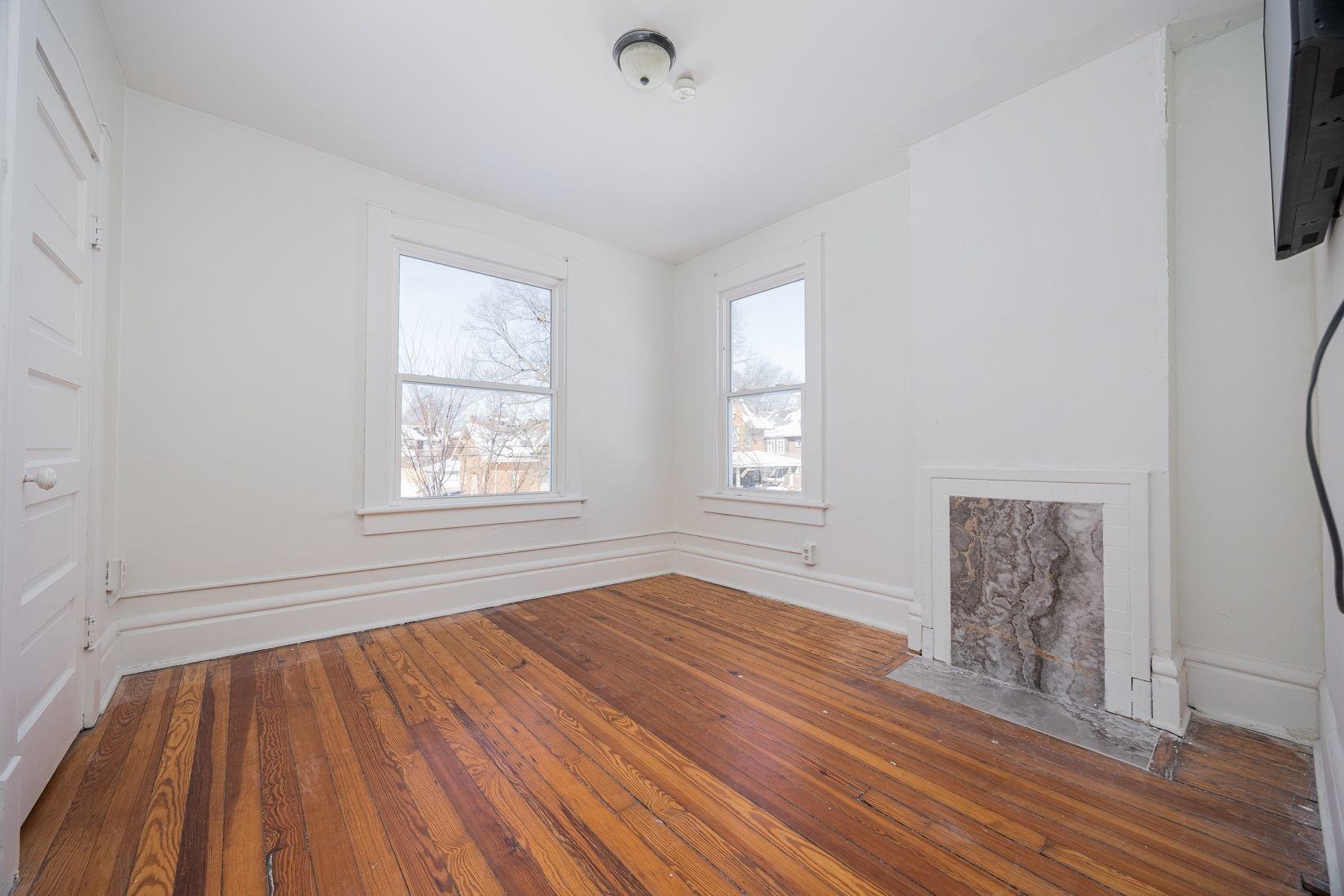 Building Photo - 732 Bedford Ave