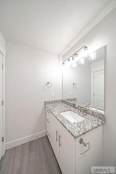 Building Photo - 651 S 2400 W