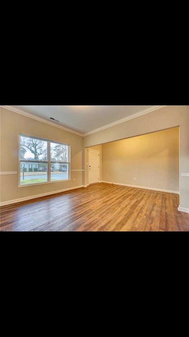 Building Photo - 505 Hicks Ave