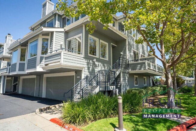 Building Photo - 1 Gable Ct