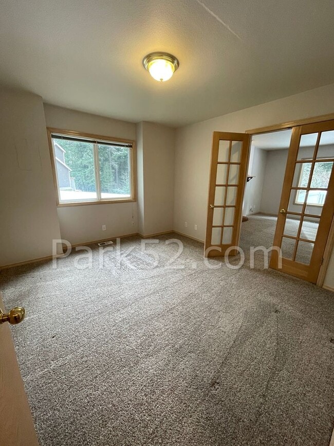 Building Photo - 4 Bedroom Single Family Home in Gig Harbor...
