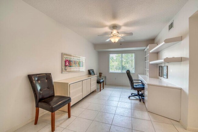Building Photo - 12547 Imperial Isle Dr