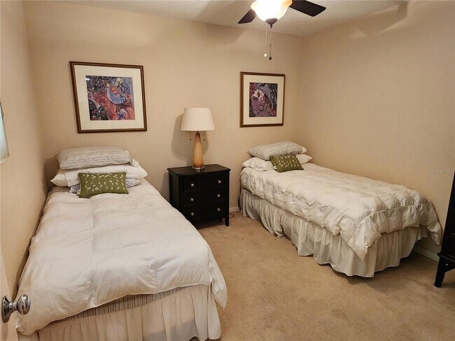 Building Photo - 6105 Bahia Del Mar Cir N