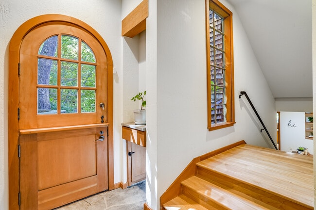 Building Photo - 1 Rimrock Rd