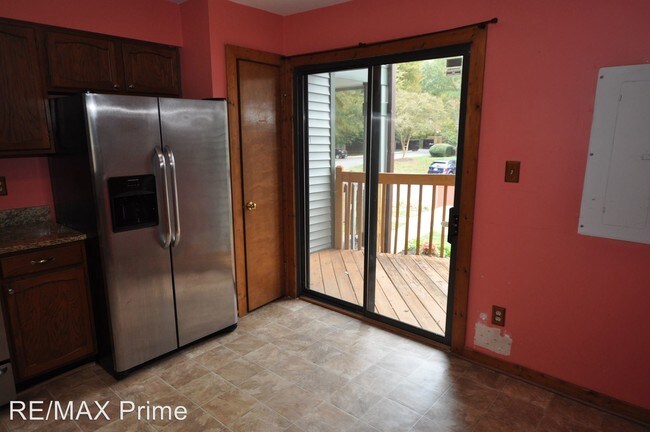 Building Photo - 2 br, 2.5 bath House - 355 Bridgewater Drive
