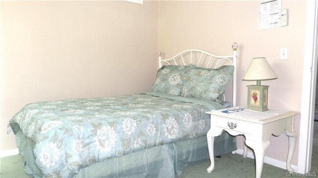 Building Photo - 169 Old Mamaroneck Rd