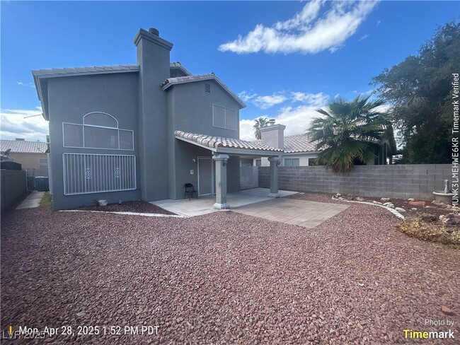 Building Photo - 2032 Crowley Way
