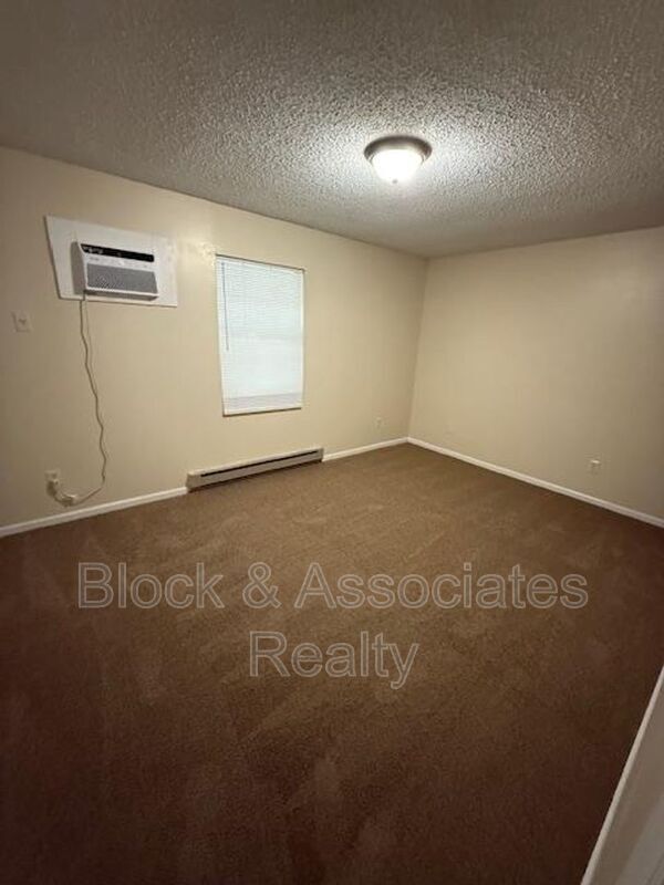 Building Photo - 119 Reece Ct