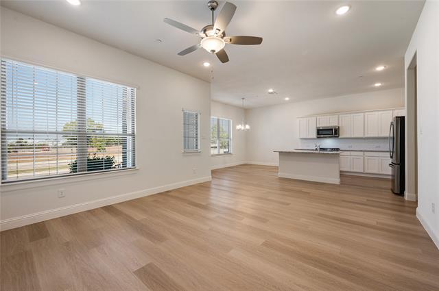 Building Photo - 6580 Iron Horse Blvd