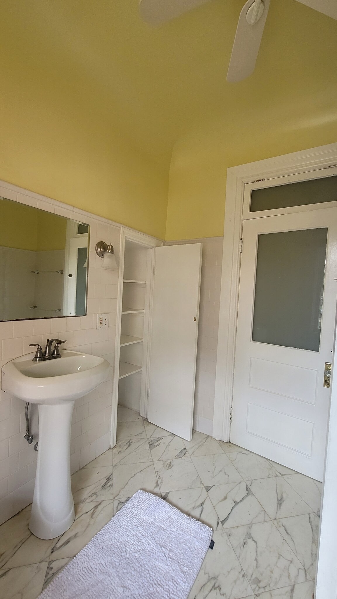 Building Photo - 158 Grand St